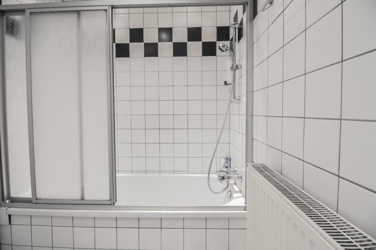 Deluxe Apartment 5P Bs Vienna Exterior photo